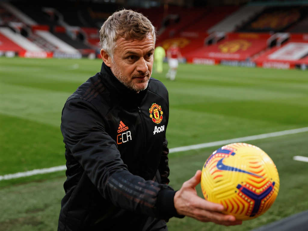 也给其他球 也给其他球