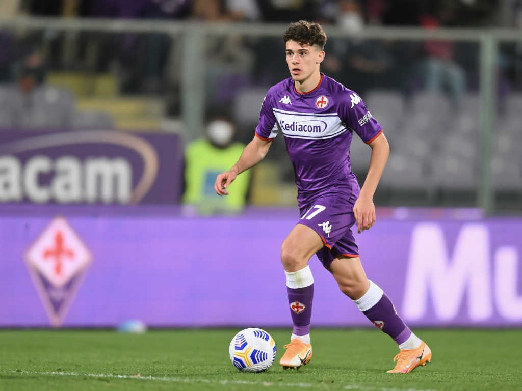 在足球这项 在足球这项