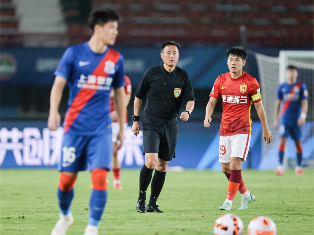 道路上的潜 道路上的潜