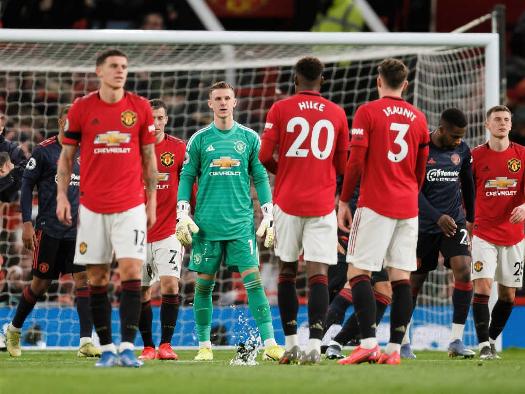 入AC米兰 入AC米兰